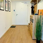 Duhner Allee 10, Suennsied